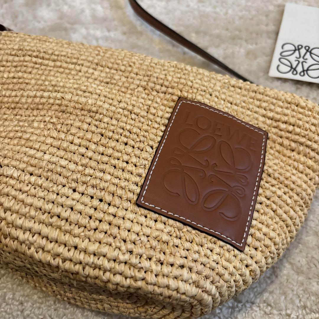 LOEWE ロエベ POCHETTE BAG スリット ポシェットバッグ