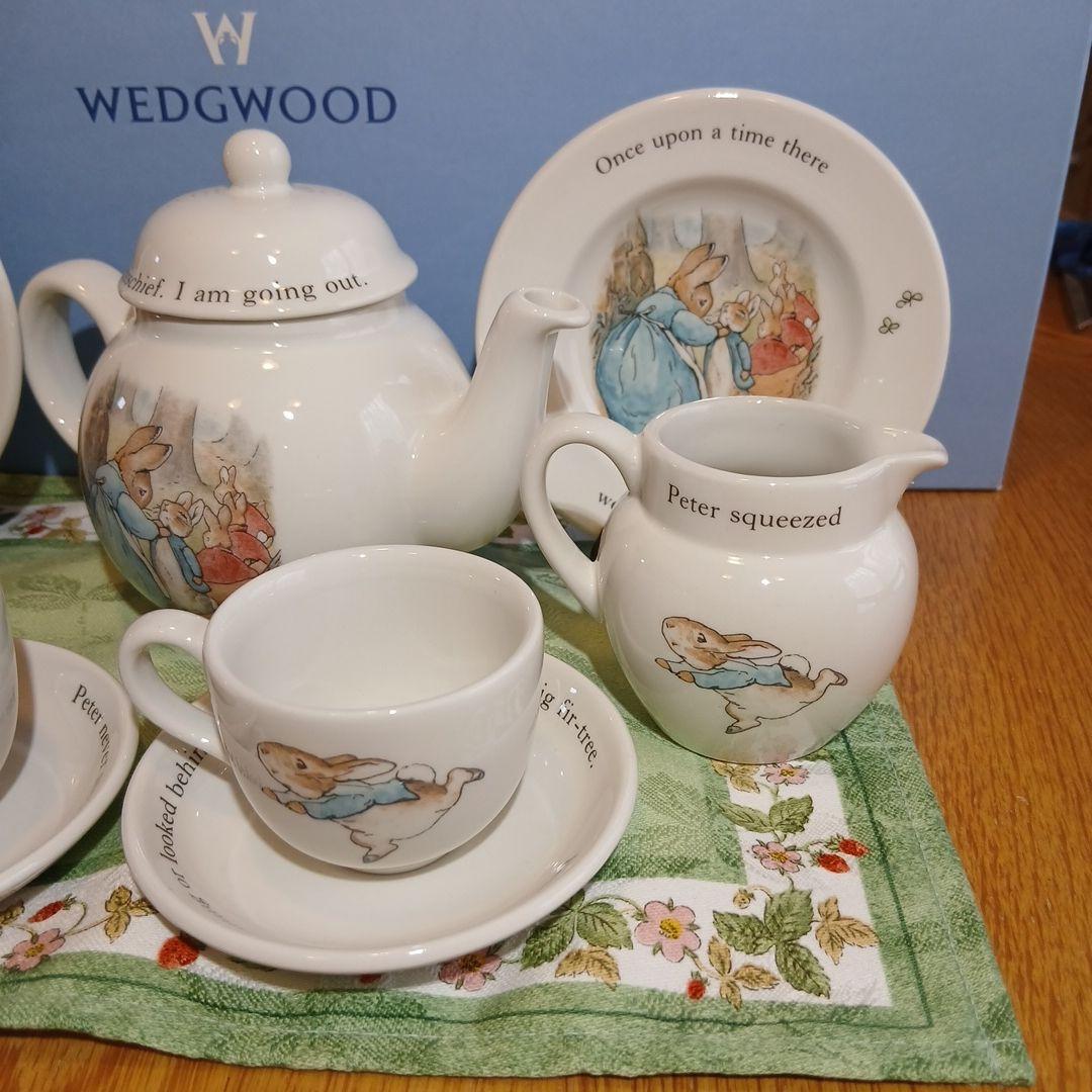 ウェッジウッド　ピーター・ラビット　ミニチュア　ティーセット