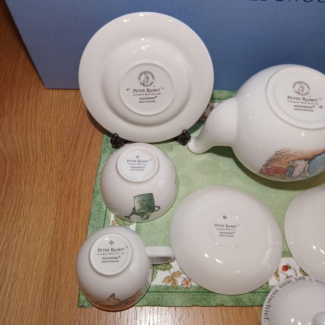 ウェッジウッド　ピーター・ラビット　ミニチュア　ティーセット