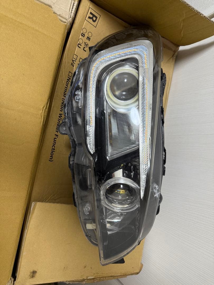 wrx s4 前期　カスタムヘッドライト