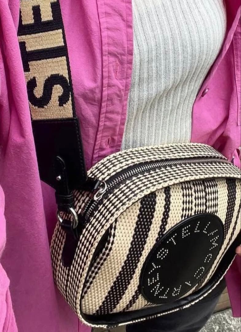 ステラマッカートニー ショルダーバッグ ラフィア風 ストライプ　カメラバッグ