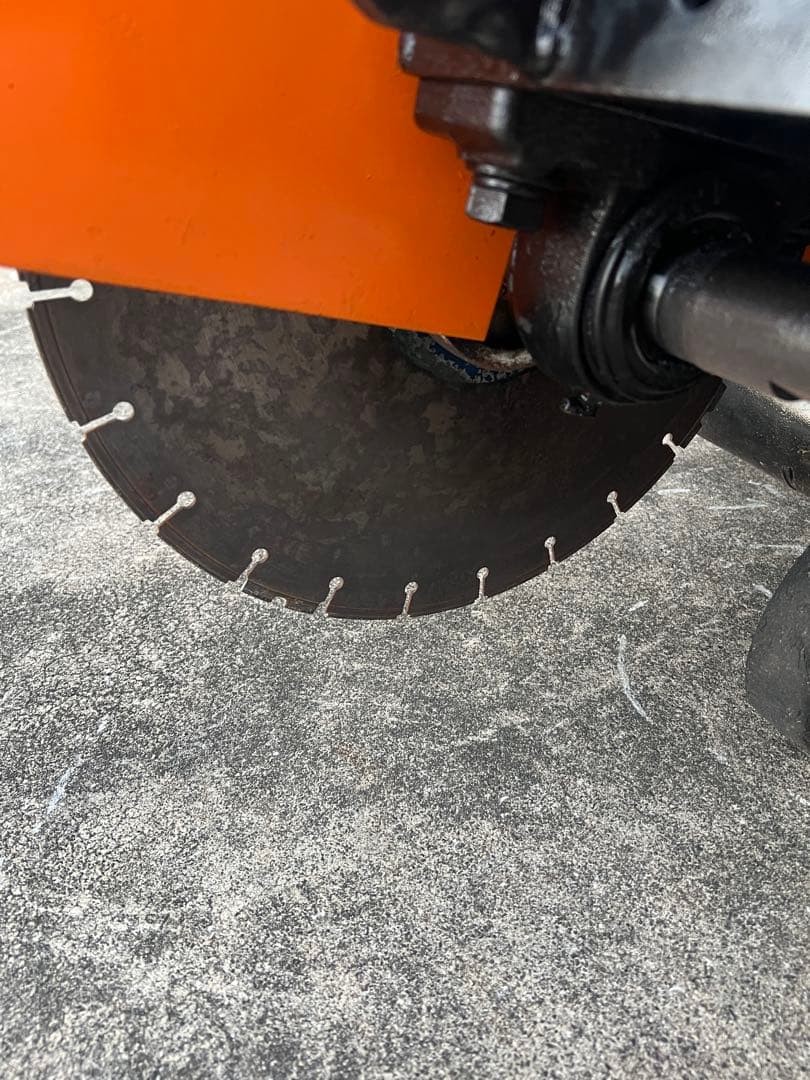 ミカサ コンクリートカッター MCD-216DX エンジン式 工事 現場