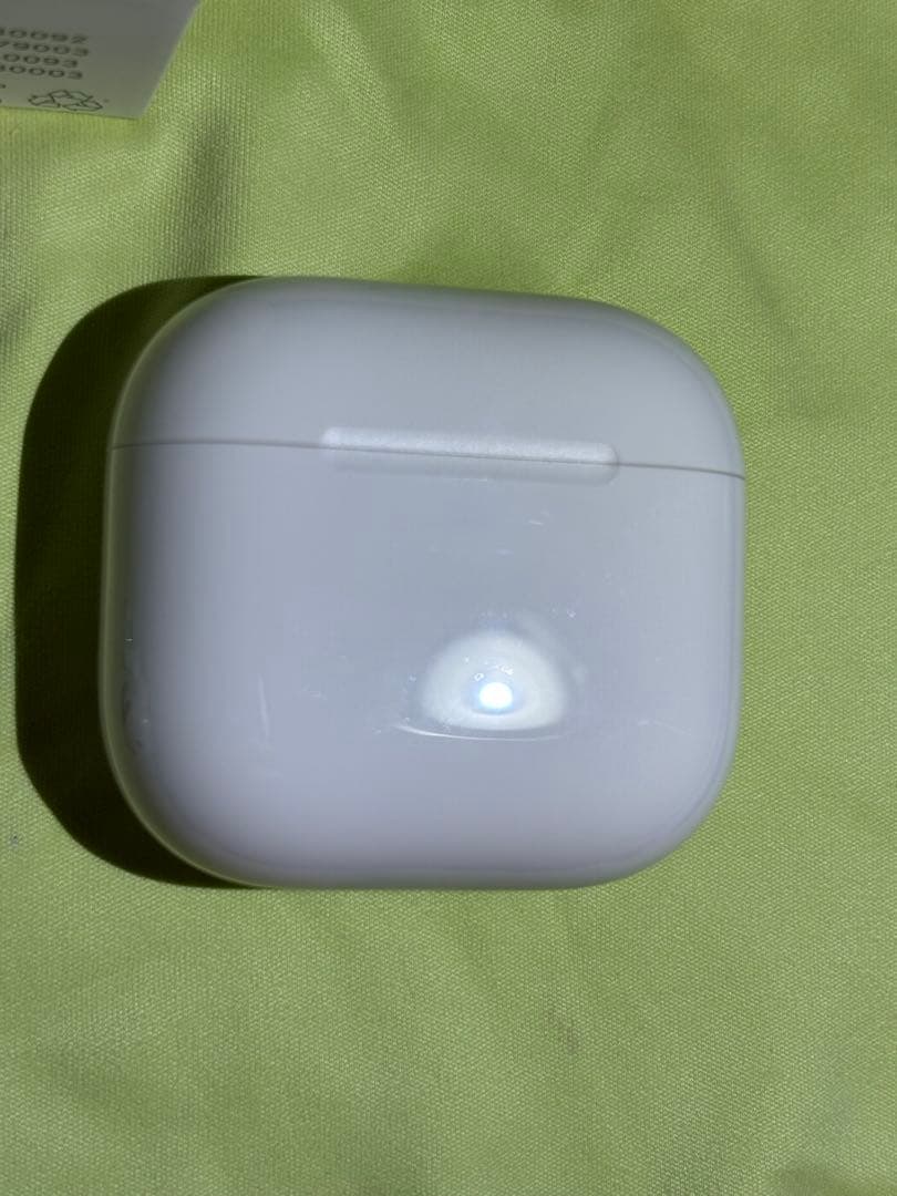 AirPods4 ノイズキャンセリング対応モデル