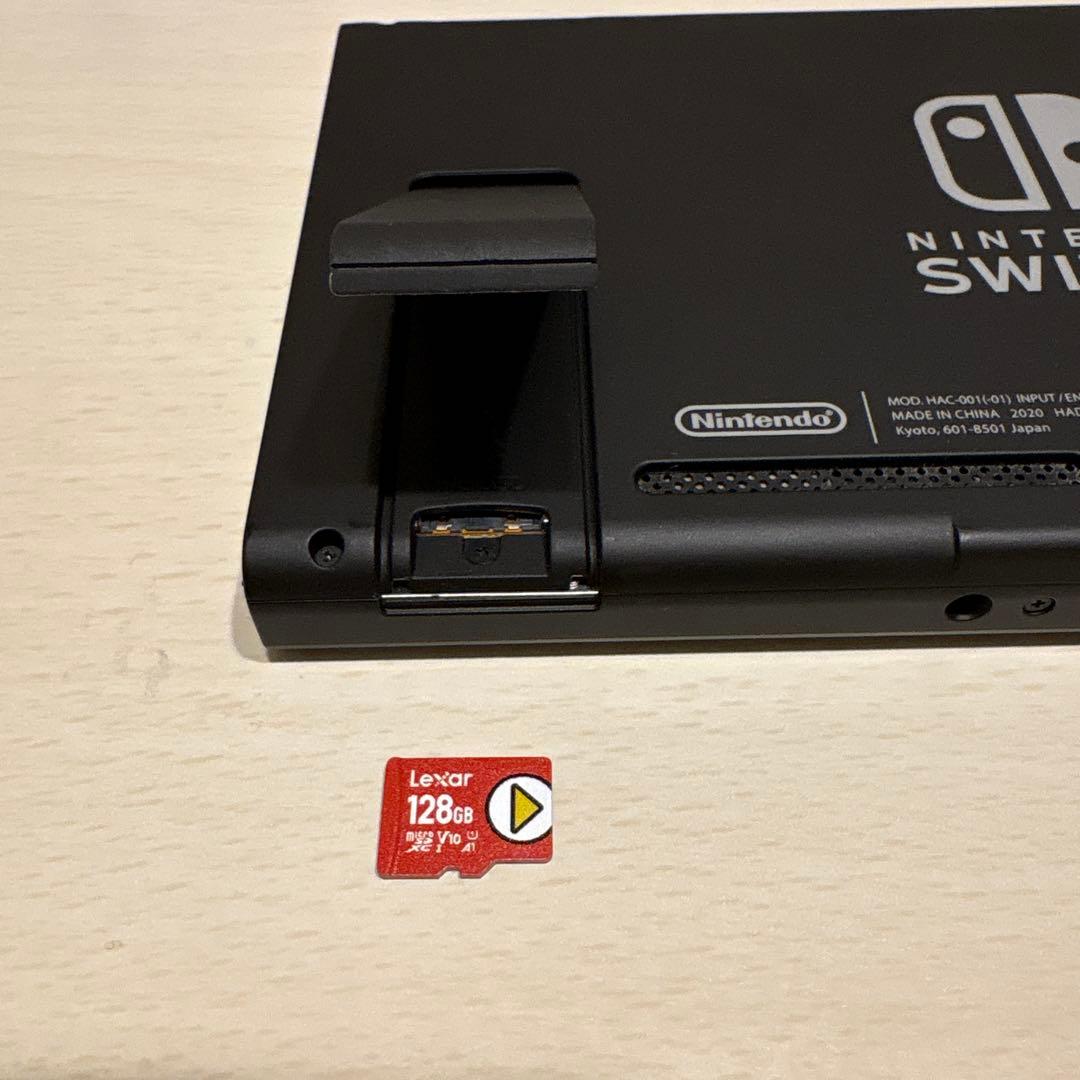 【美品】Nintendo Switch本体 SDカード、Joy-Conカバー付き