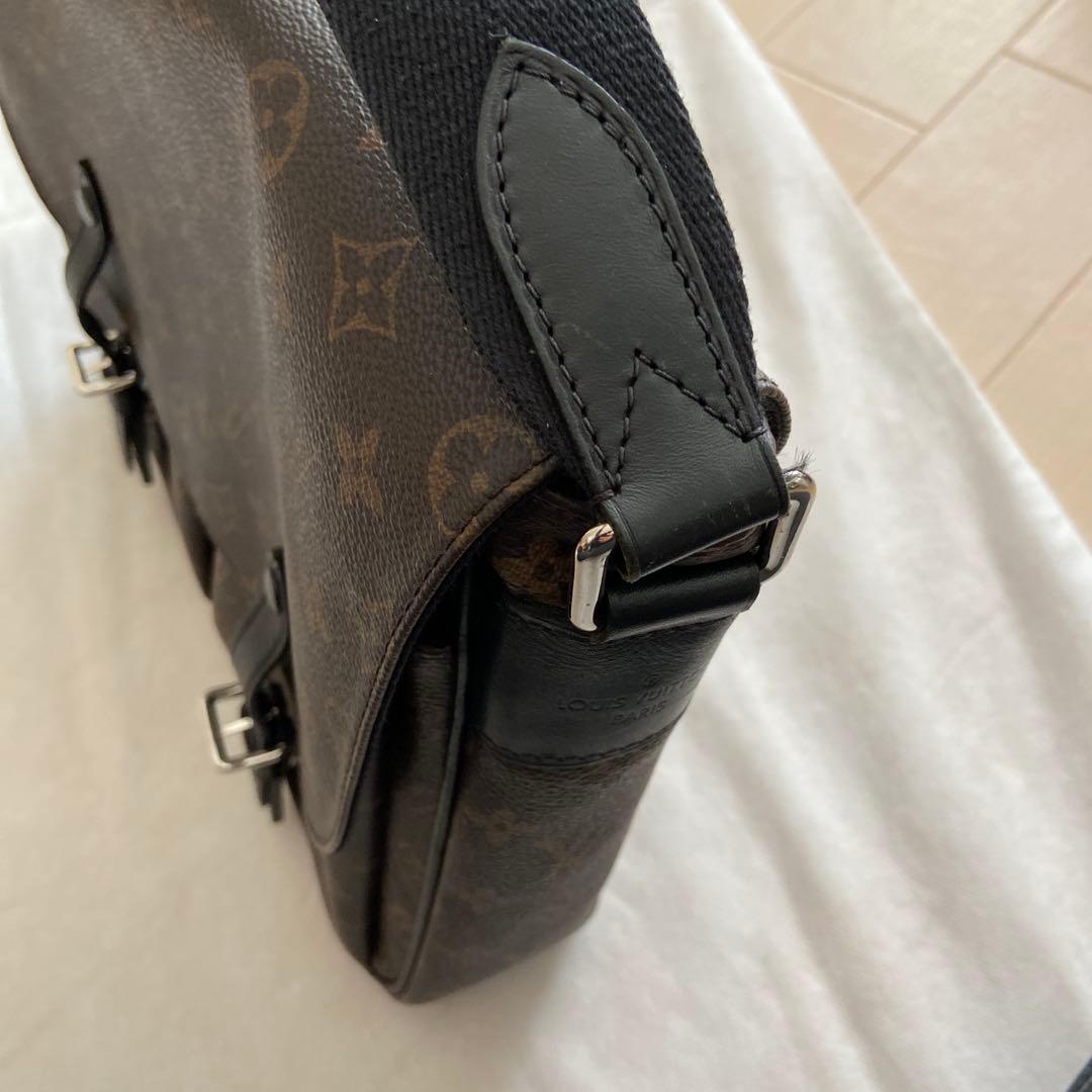 ルイヴィトン モノグラム マカサー クリストファー メッセンジャーM41643