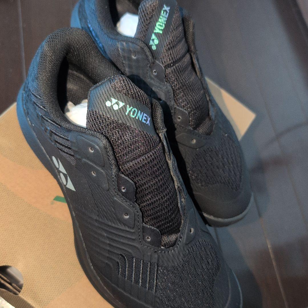 YONEX パワークッション　ソニケージワイド　 テニスシューズ 4E 黒