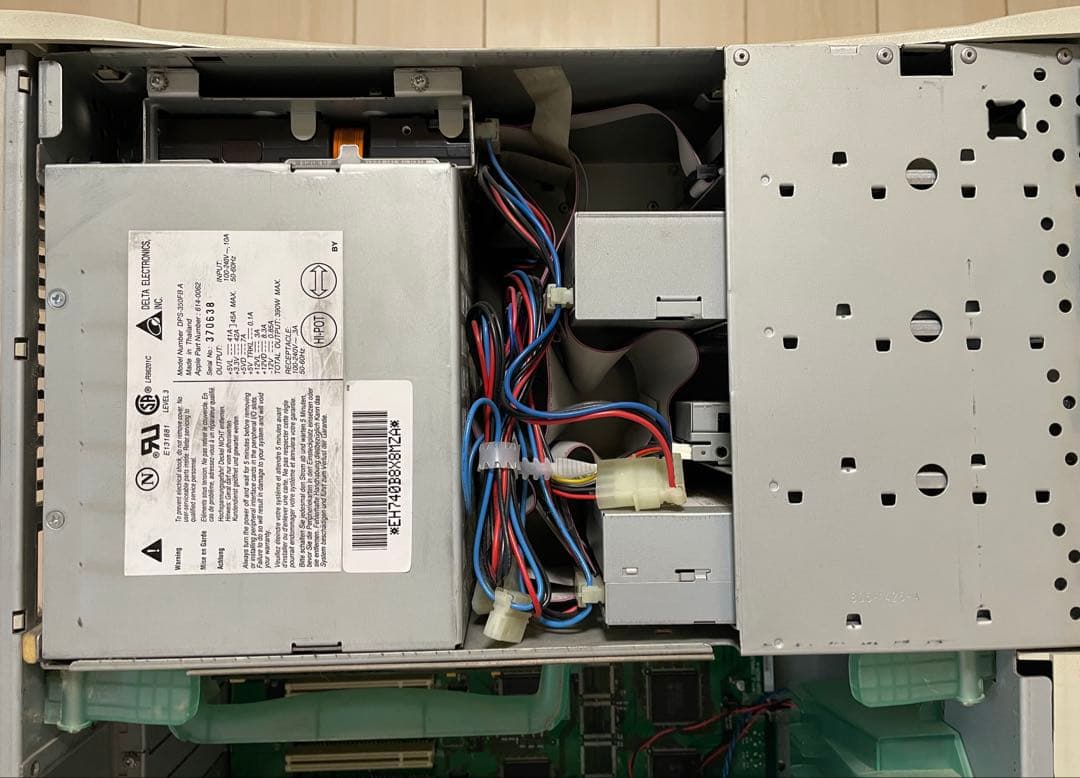 Macデスクトップ PowerMacintosh 9600/300/ZIP M6156J/A