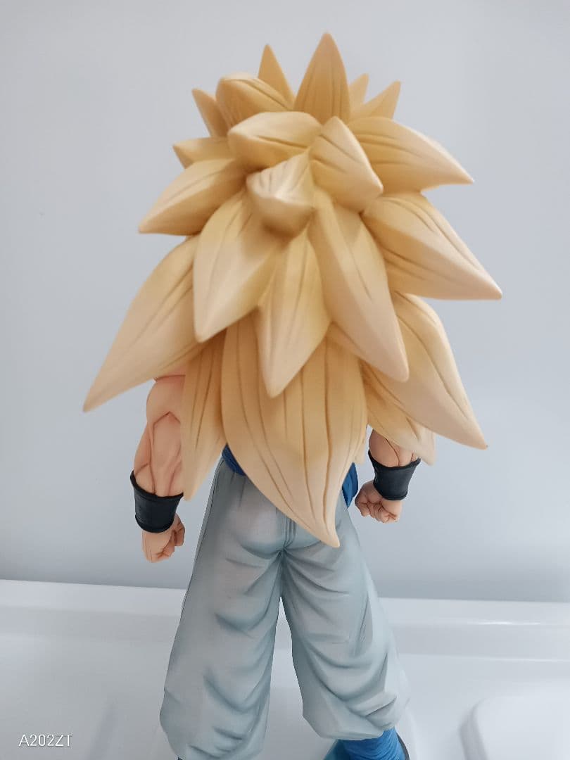 ドラゴンボール　スーパーサイヤ人３ゴジータ　リペイント　フィギュア