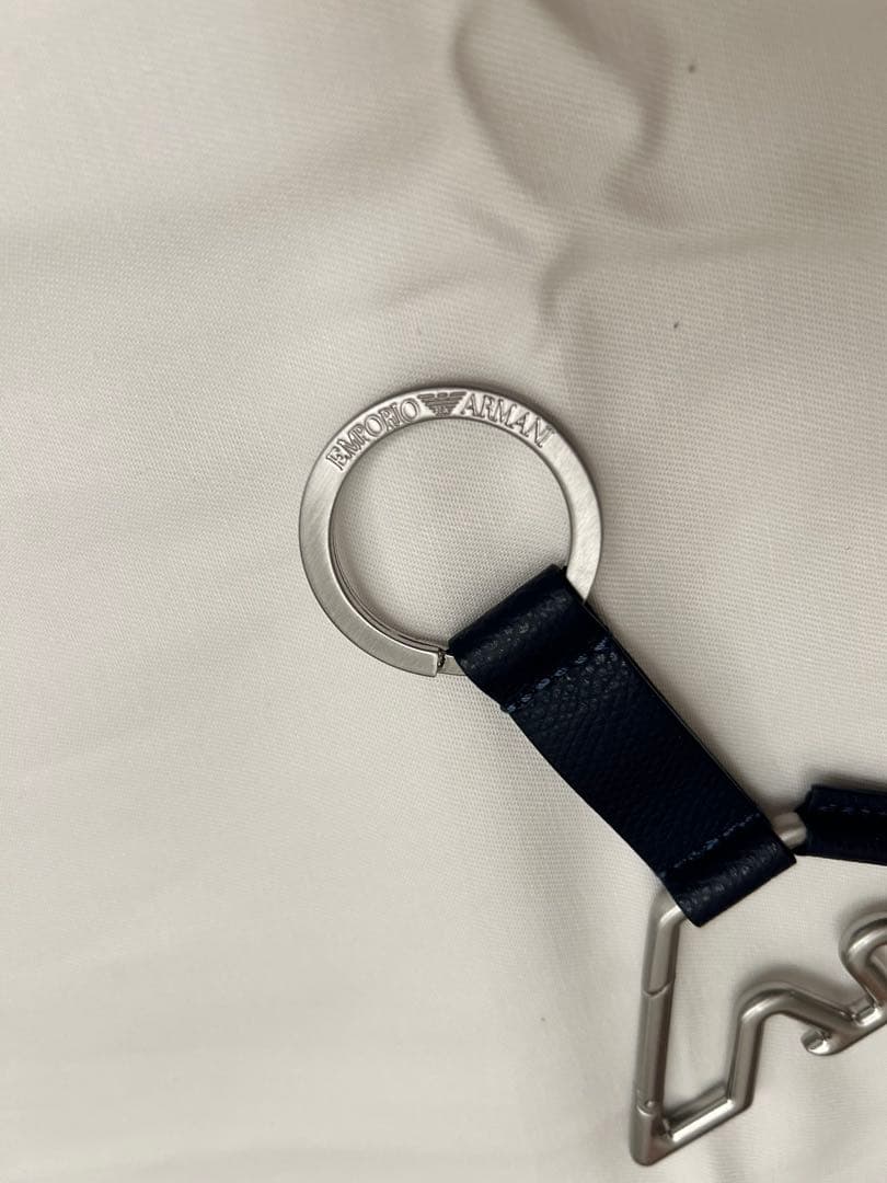エンポリオ　アルマーニ　キーリング　キーチェーン　ネイビー