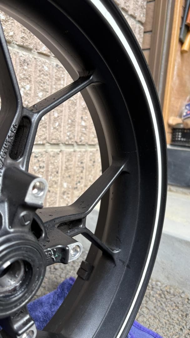 cbr650r 純正 フロントホイール