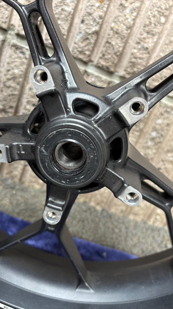 cbr650r 純正 フロントホイール