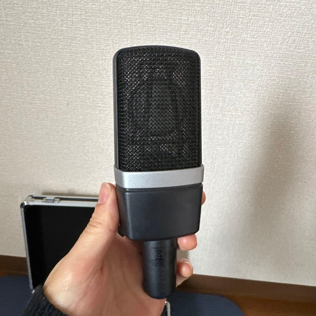 AKG C214 コンデンサーマイク