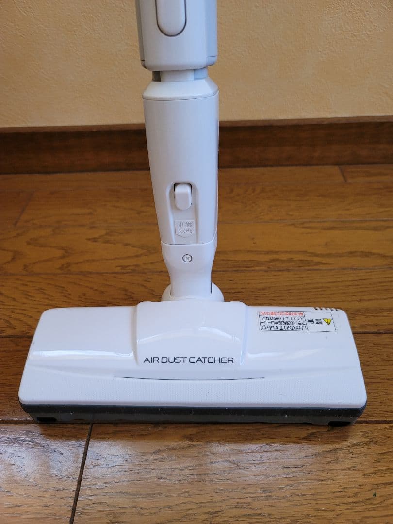 【美品】Panasonic サイクロン式 掃除機 MC-SR24J-W