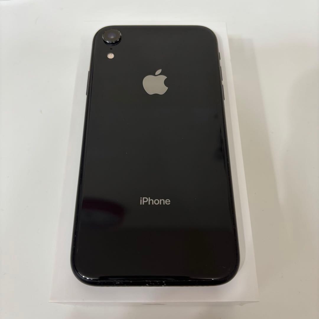 iPhone XR ブラック64GB 初期化済み Apple