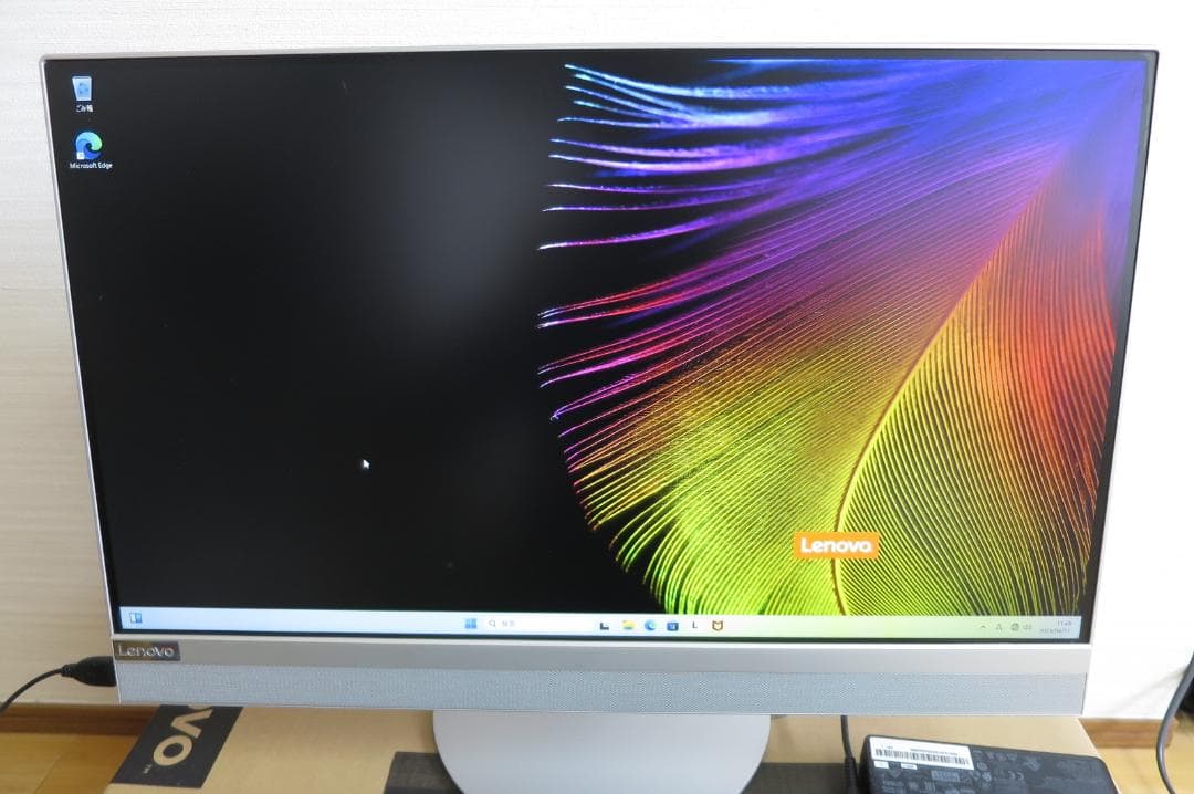 Lenovo　一体型デスクトップPC　AIO 520　Windows11
