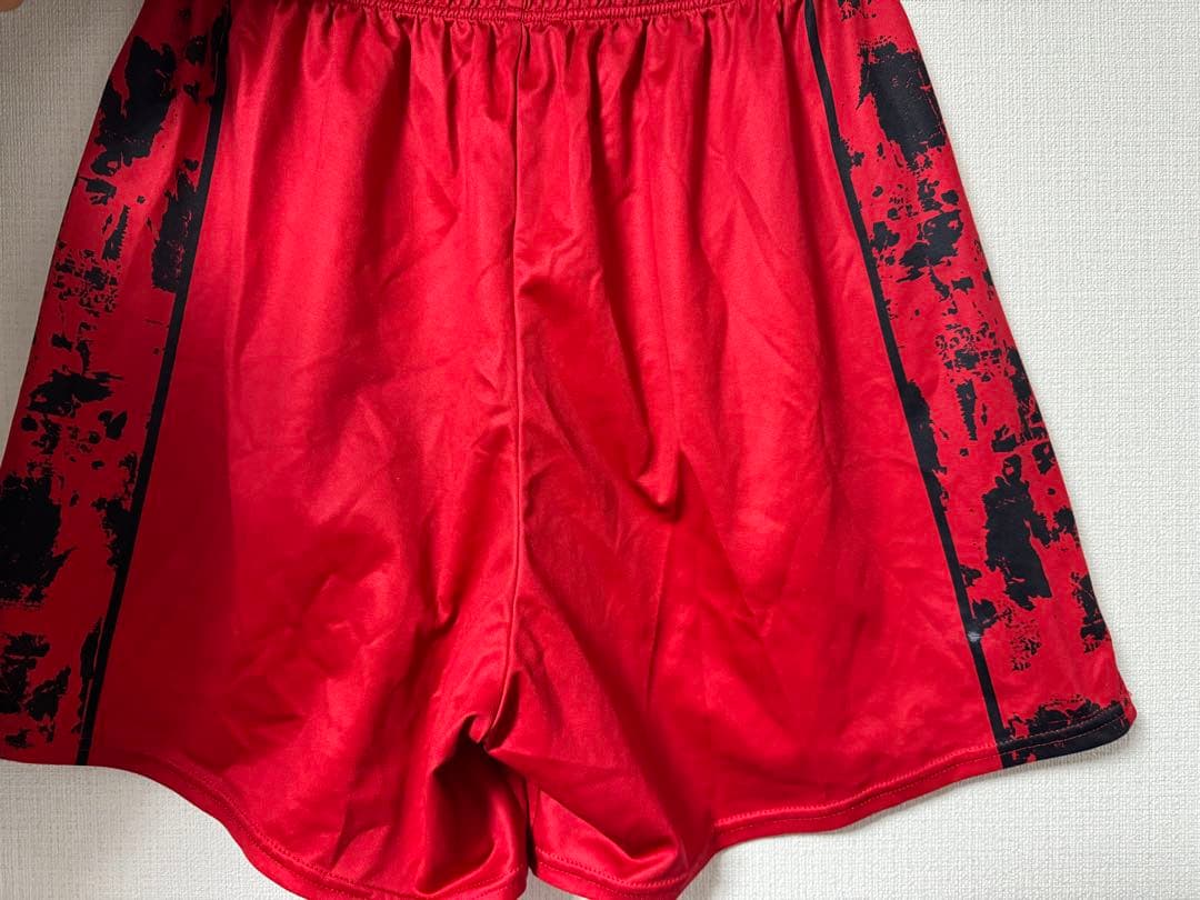 日本大学　旧ユニフォーム　asics バレーボールパンツ 56サイズ 赤