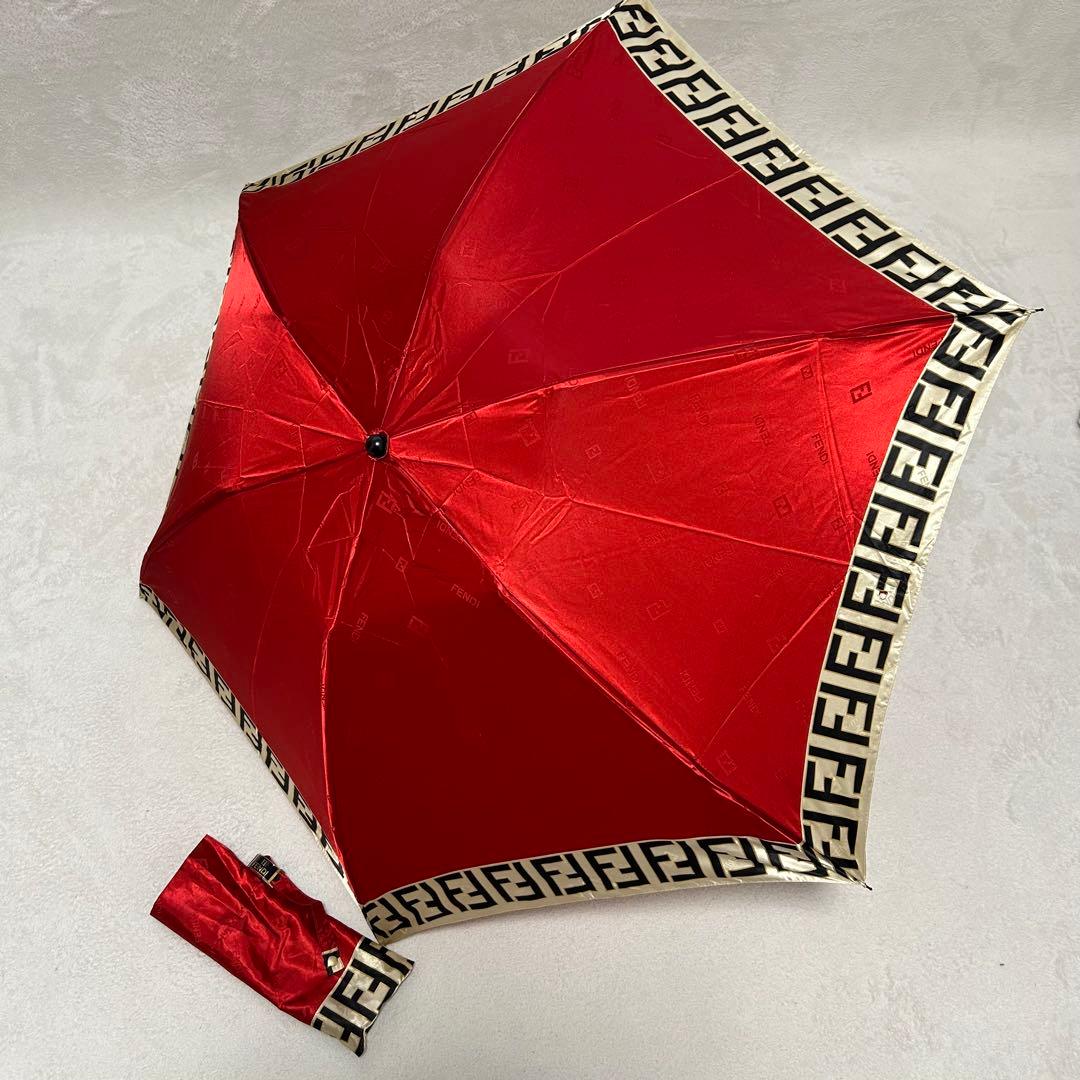 FENDI フェンディ ロゴ入り 折りたたみ傘 レッド 赤 ズッカ柄