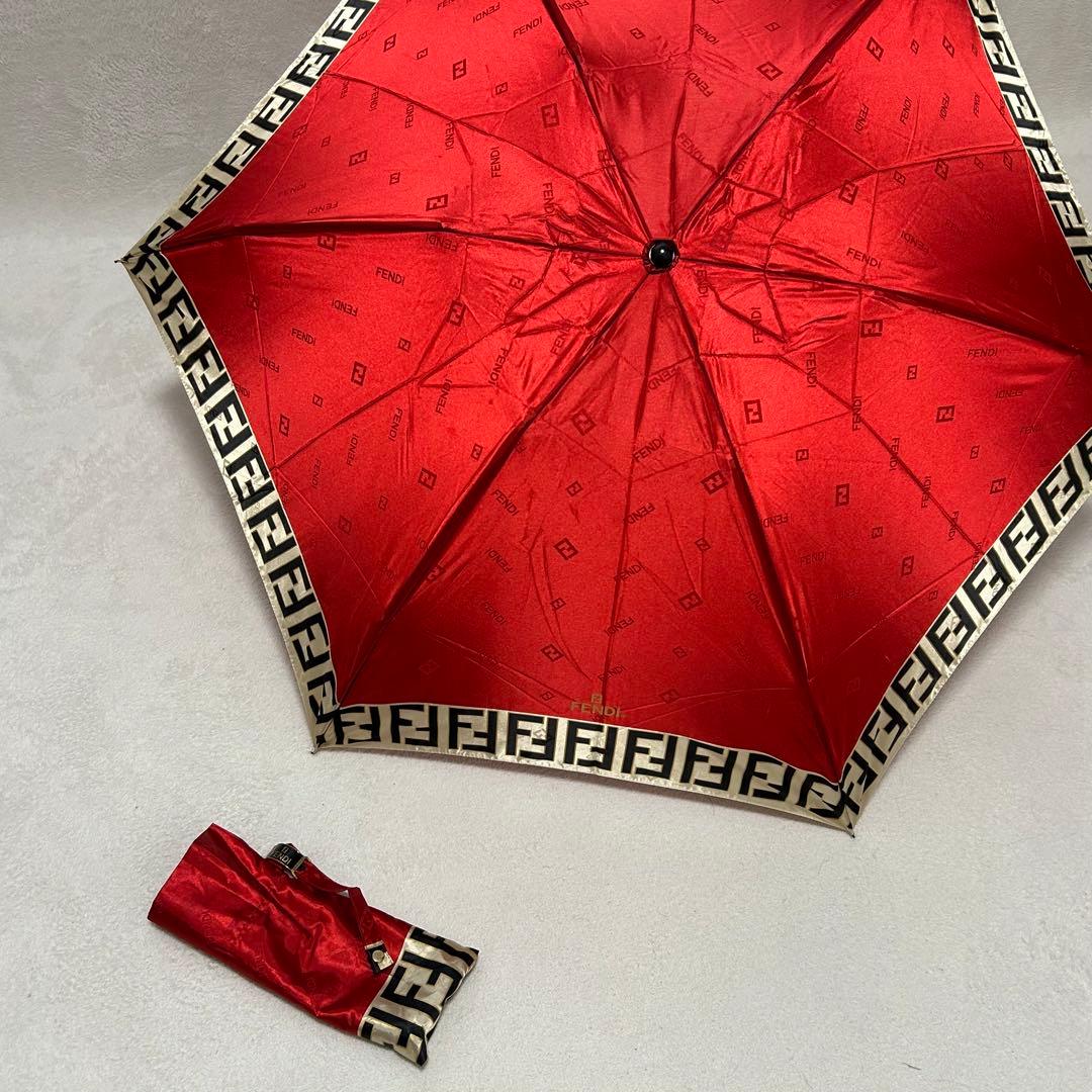 FENDI フェンディ ロゴ入り 折りたたみ傘 レッド 赤 ズッカ柄