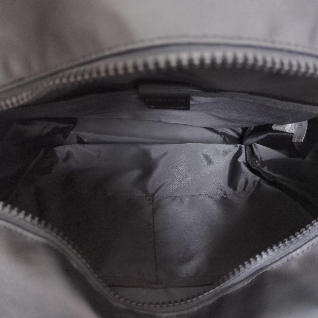 まゆPUMA プーマ DUEL デュエル リュック 34L 黒×白