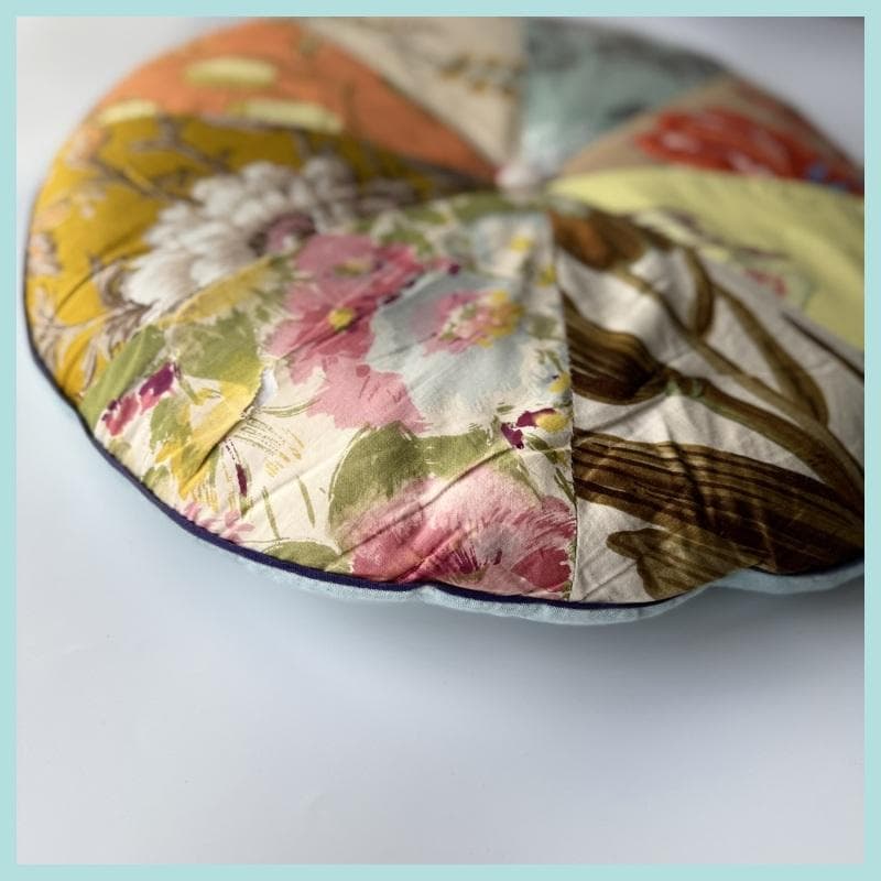 フランス製レザビヌフ LES HABITS NEUFS パッチワーク　クッション