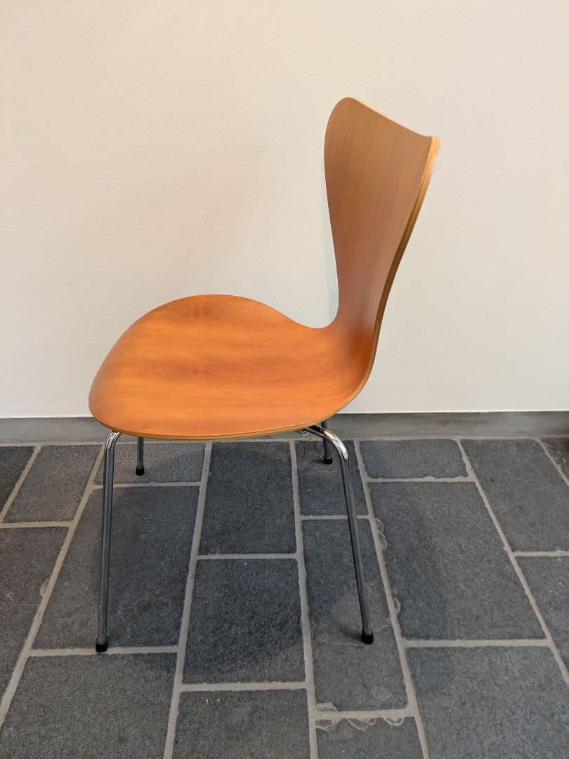 セブンチェア《チェリー》