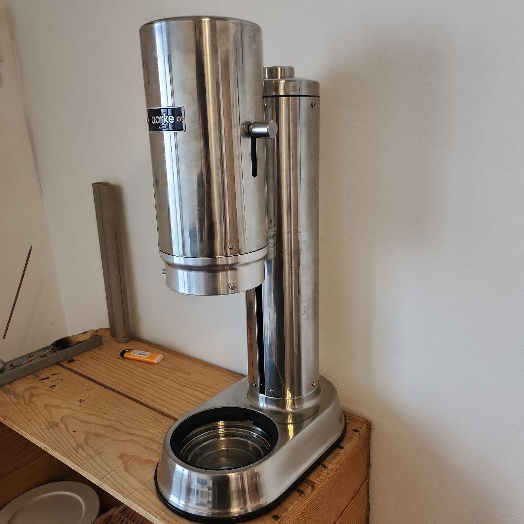 AARKE 炭酸水メーカー　CARBONATOR PRO