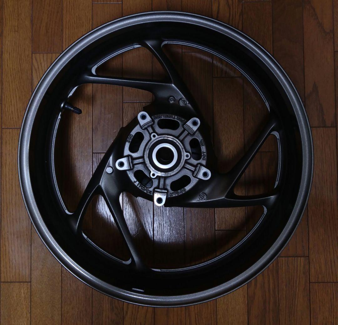 GSX-S1000GT 2024 純正ホイール　リア