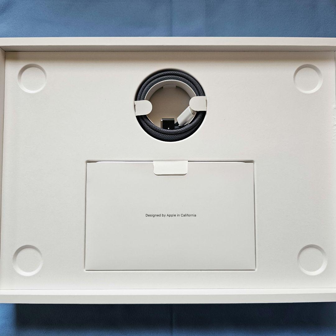 【美品】Apple MacBook Air 13.6インチ M2