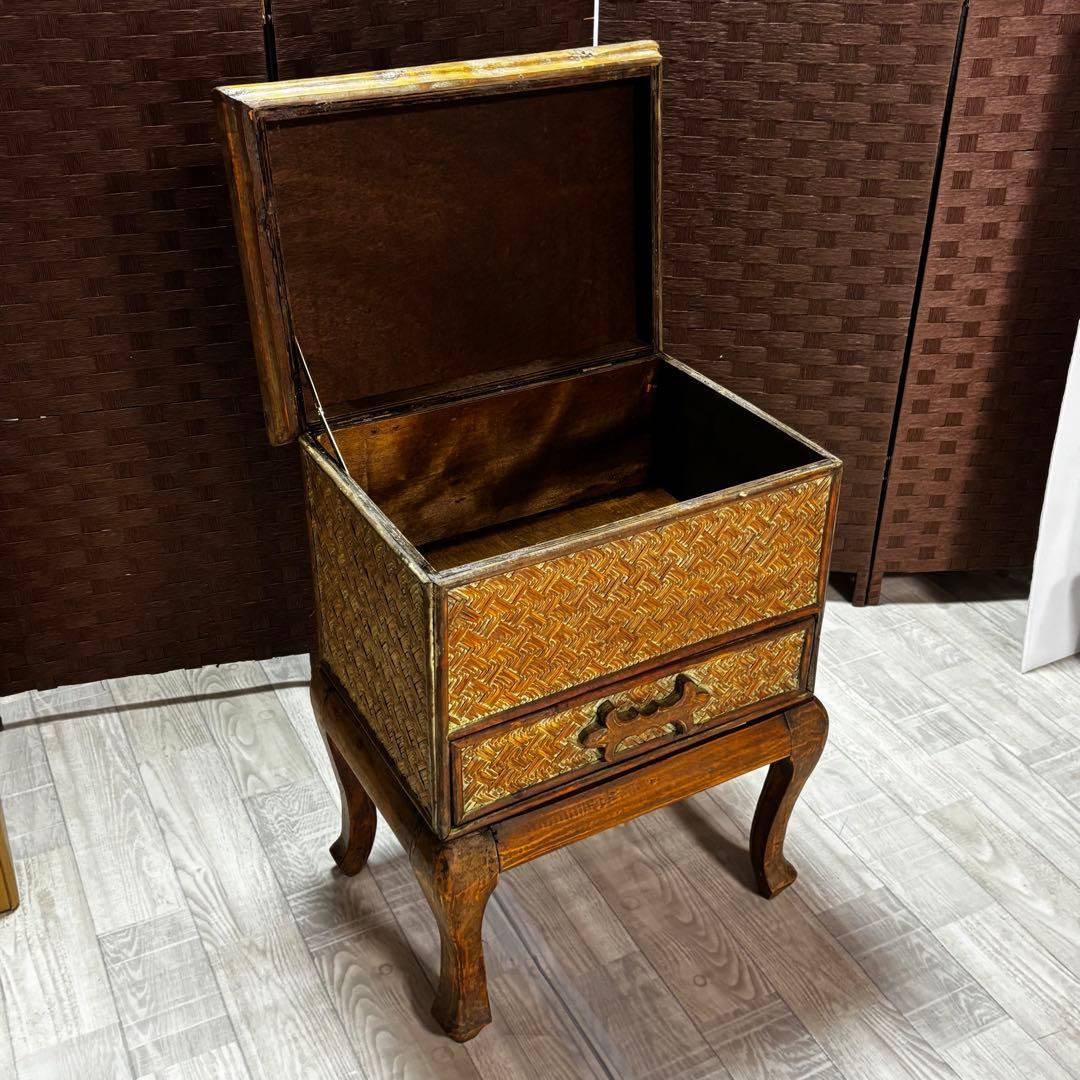 ヴィンテージ　猫脚ラタン　アジロ家具　ナイトテーブル　アンティーク