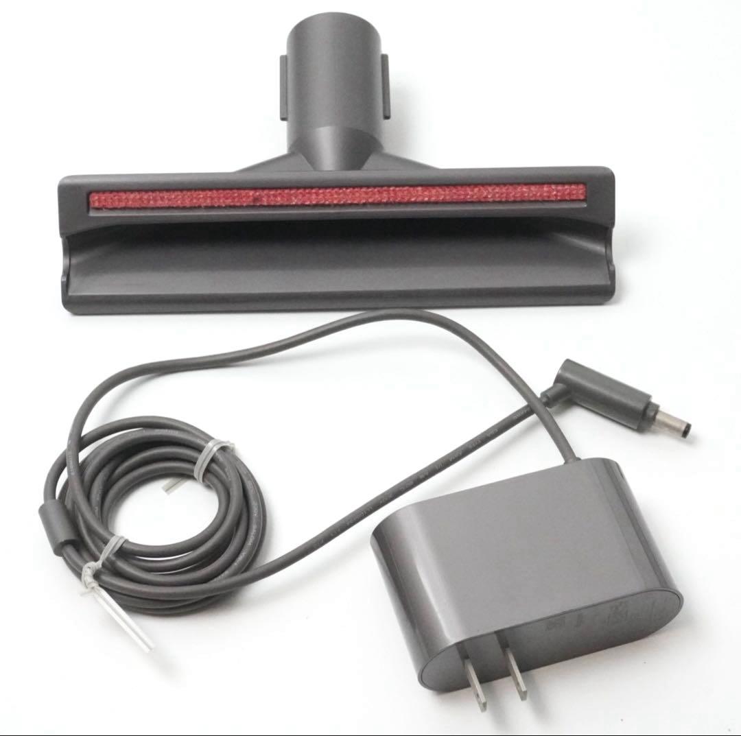 Dyson ダイソン　V8 SV10K サイクロンクリーナー　動作確認済⭐︎