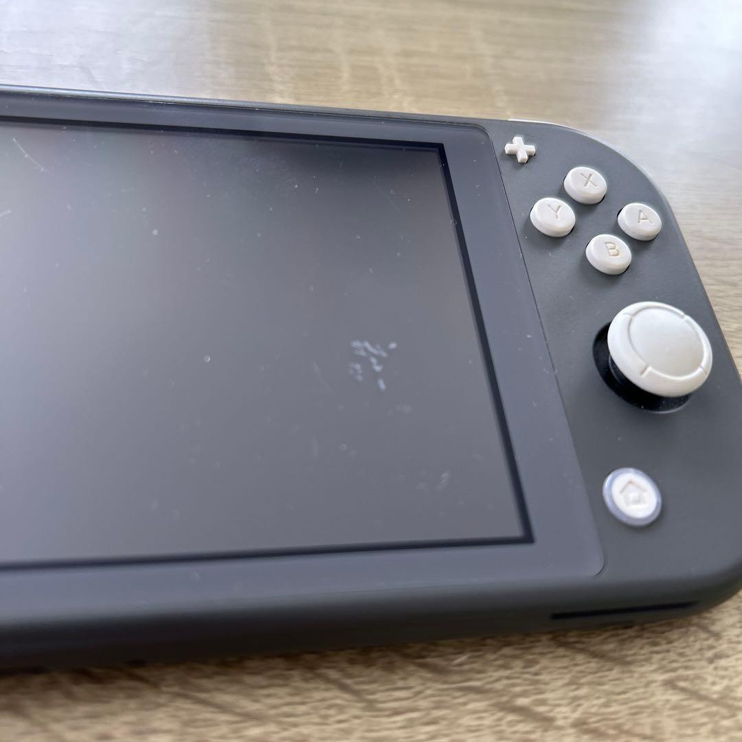 ニンテンドーSwitch light［グレー］