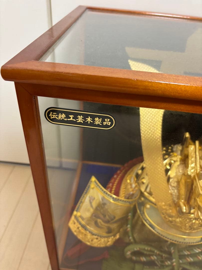 着用兜 陣羽織 五月人形 オルゴール付き ガラスケース入り 陣羽織付き