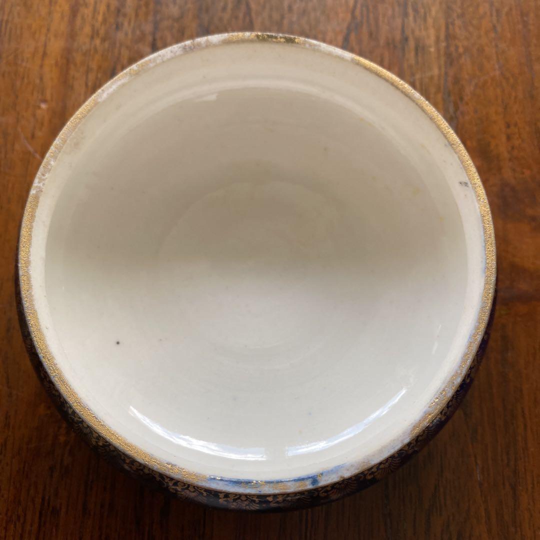 ロイヤルヴィエナ　蓋付女神紋小物入れ