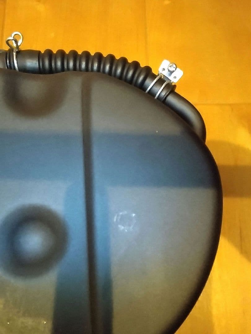 ＣＴ１１０　ハンターカブ　サブタンク　予備タンク　 取付金具付き