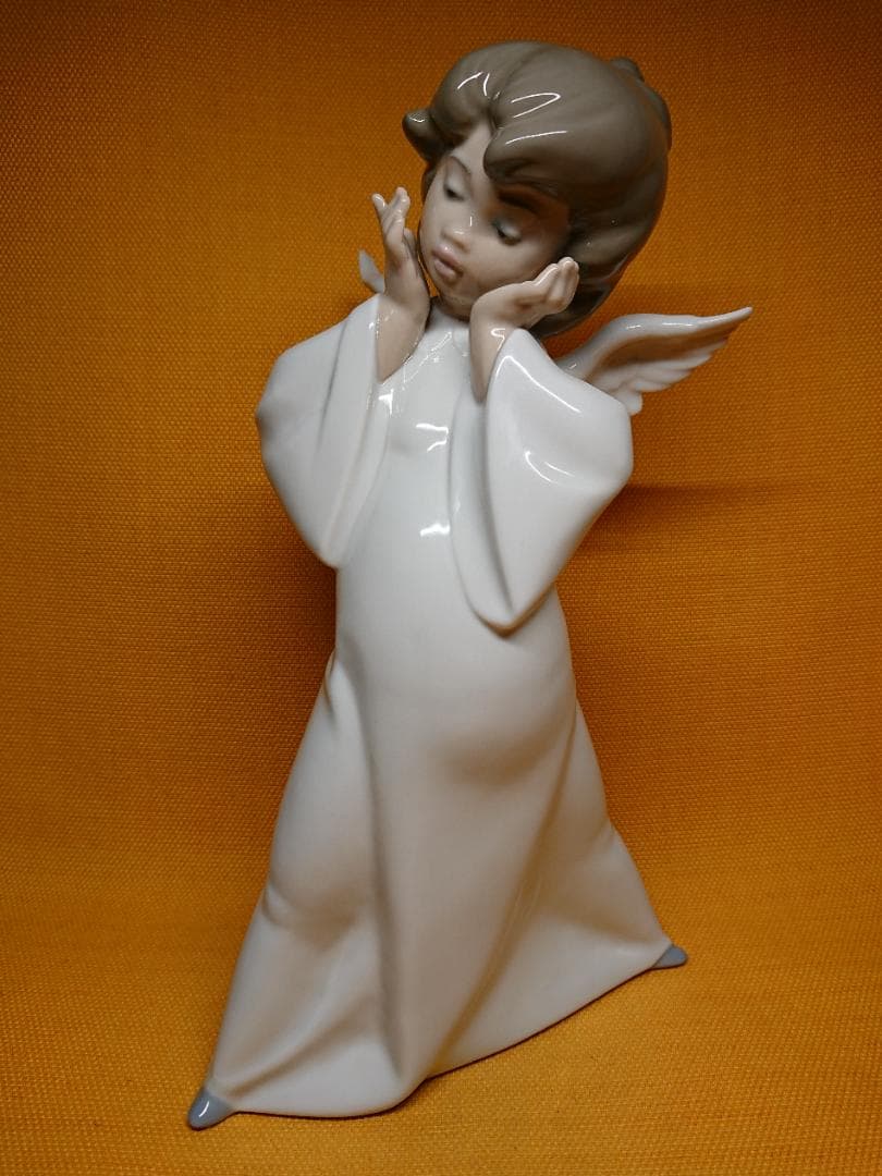 【美品】人形　天使　陶器　オブジェ　置物　インテリア　工芸品　美術品　A2553