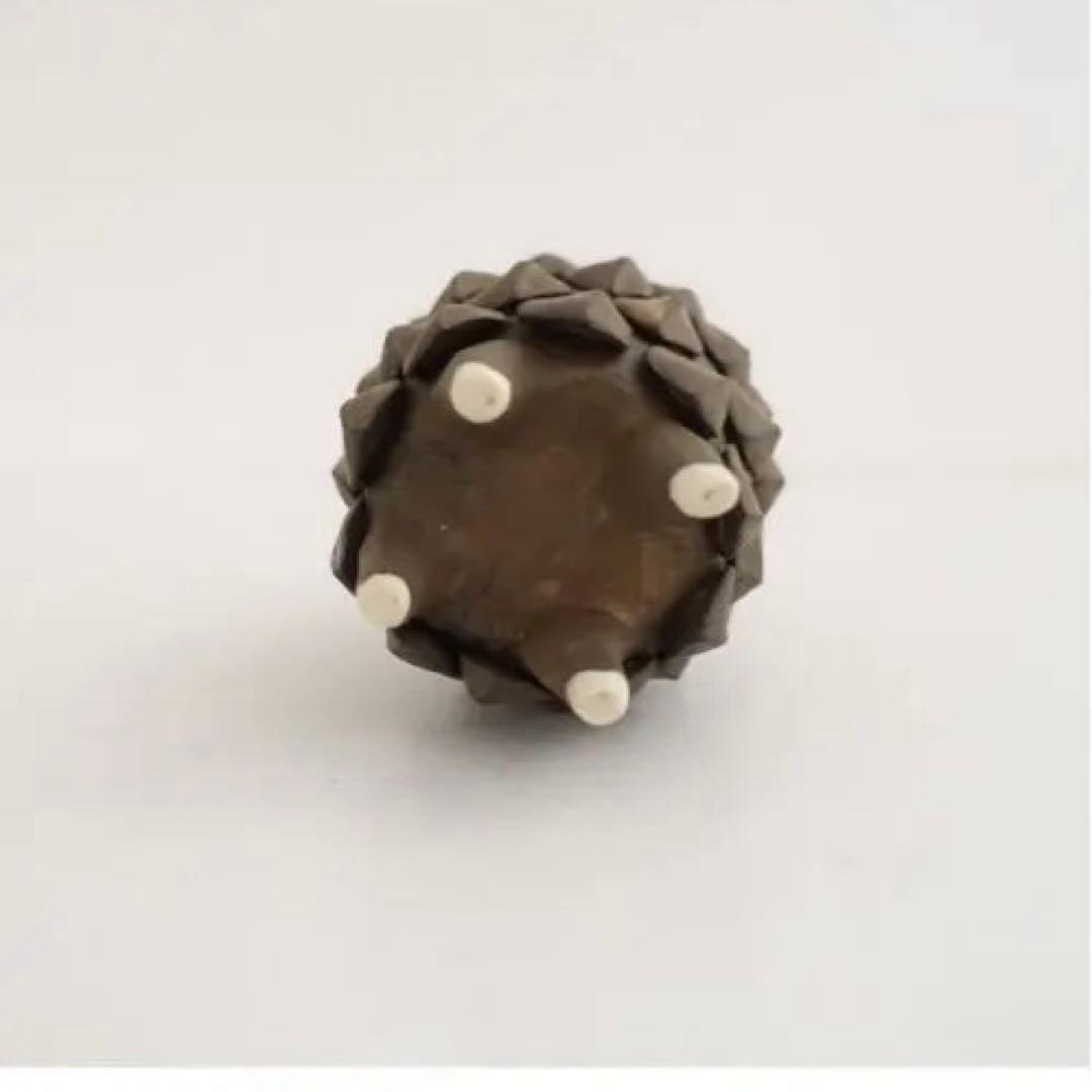 村上直子さん白井隆仁さん　器のしごと　ねずみ 花瓶