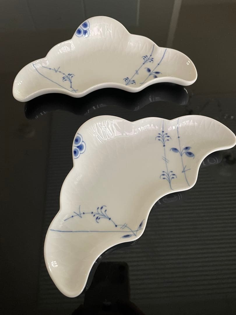 【未使用美品】ロイヤルコペンハーゲン ブルーパルメッテ クレセントディッシュ2枚