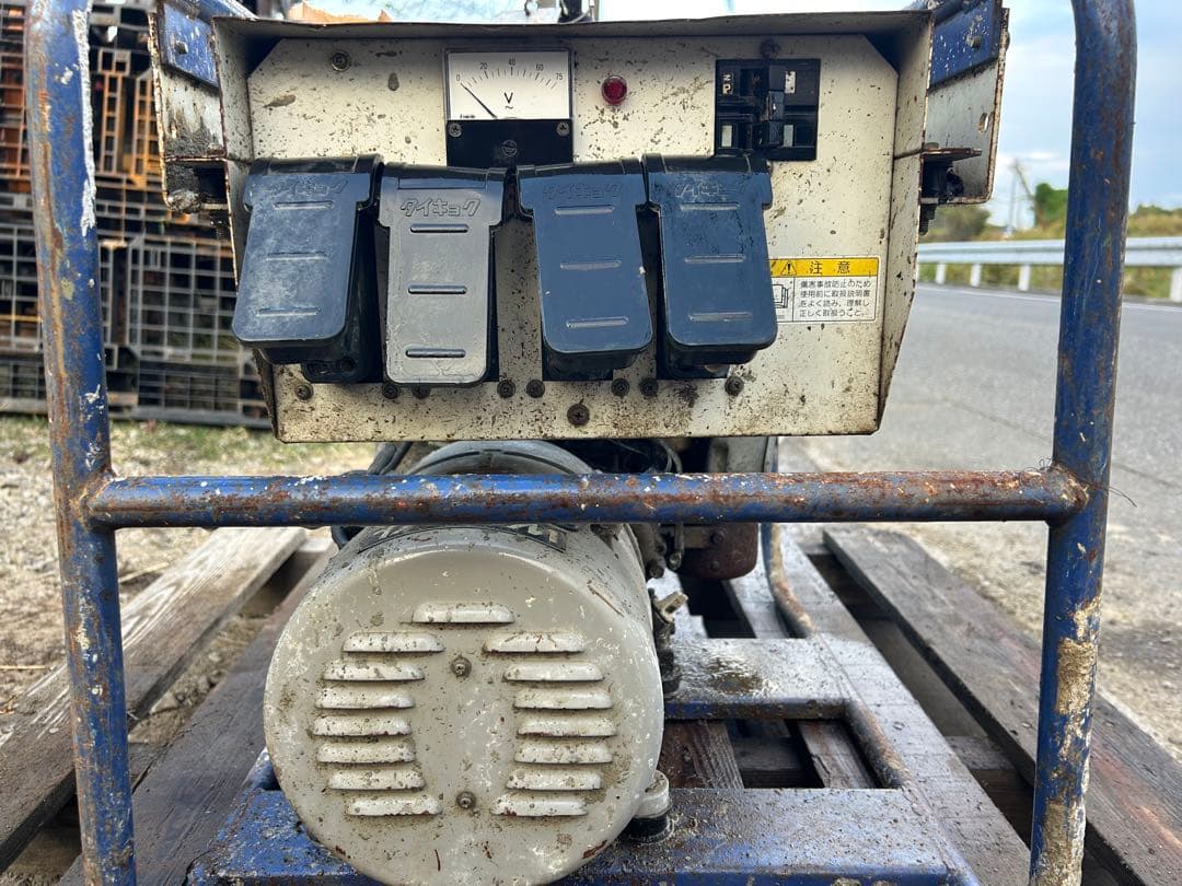 宮崎　TACOM 高周波エンジン発電機　発電機　バイブレーター　高周波