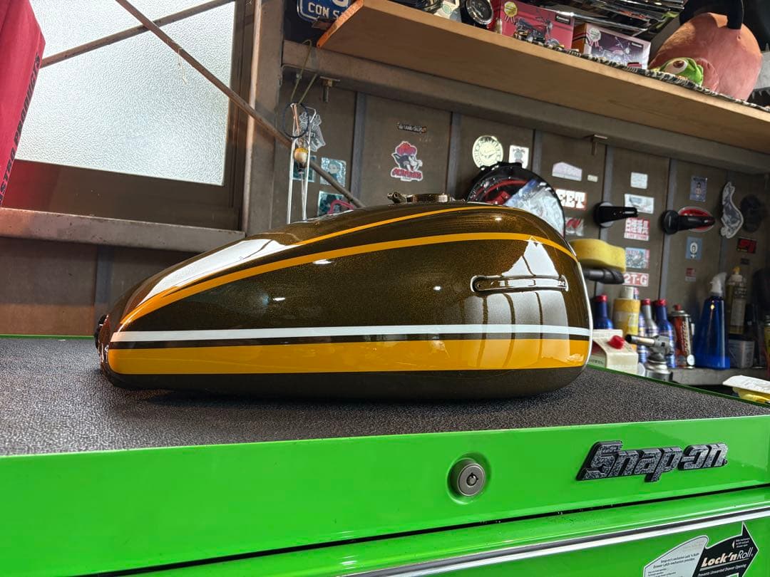 Z1 タンク　タイガーカラー