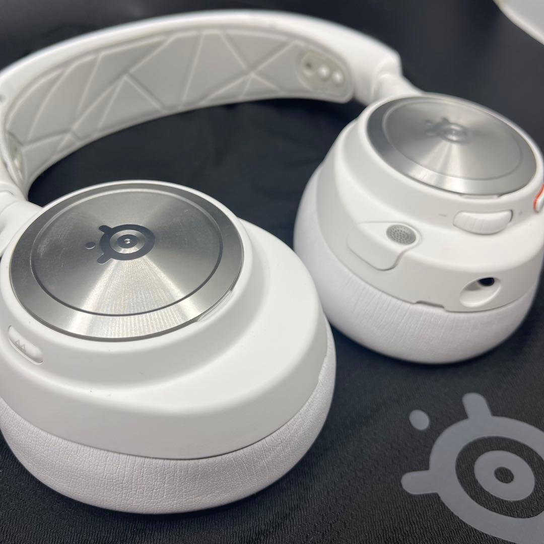 SteelSeries Arctis Nova Pro Wireless 極美品