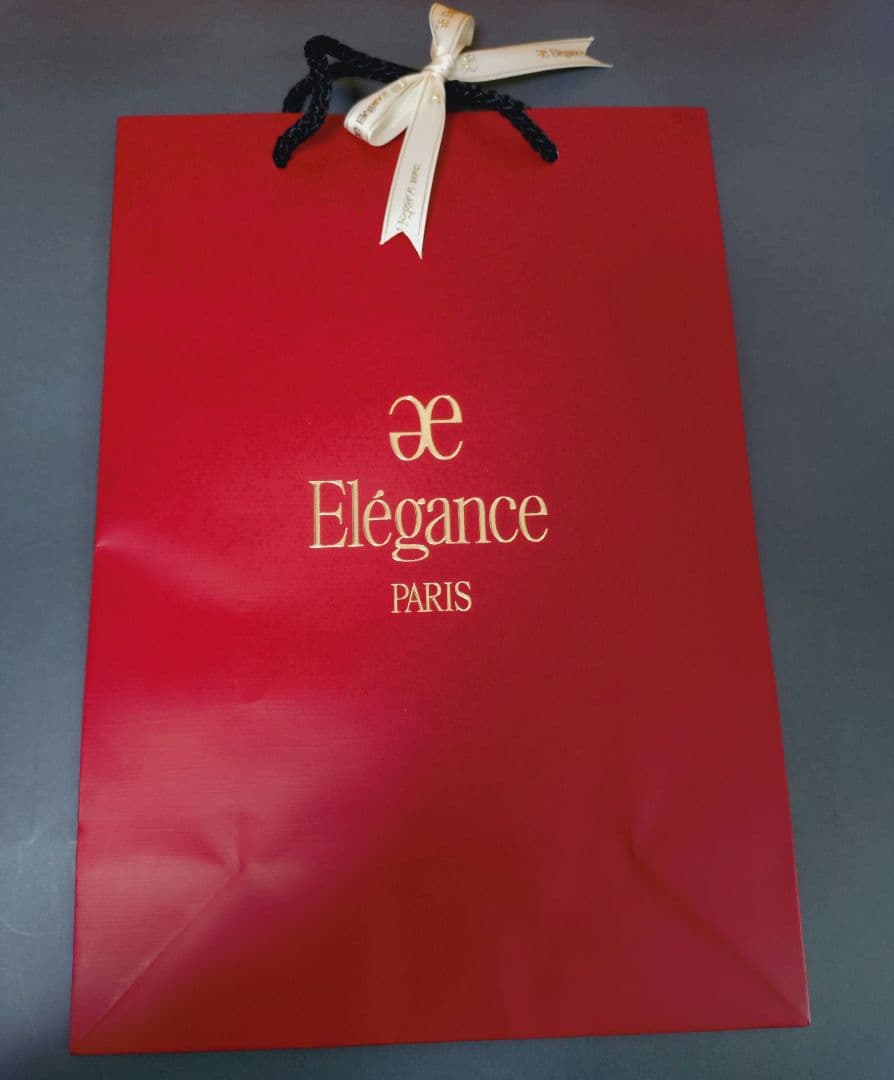☆新品未開封☆　エレガンス　クリスマスコフレ　クードゥフードル2025
