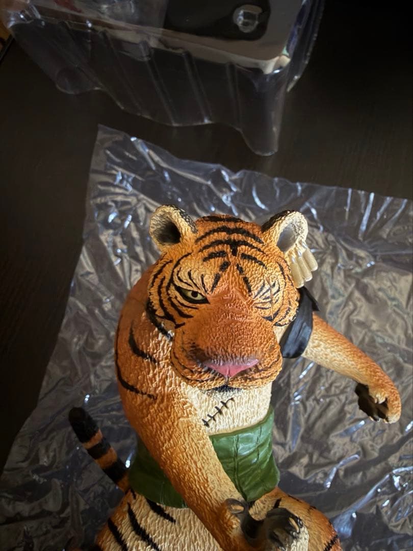 ワンピース フィギュアーツZERO Artist Special ゾロ as 虎