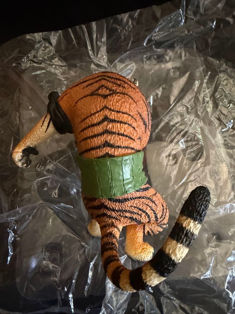 ワンピース フィギュアーツZERO Artist Special ゾロ as 虎