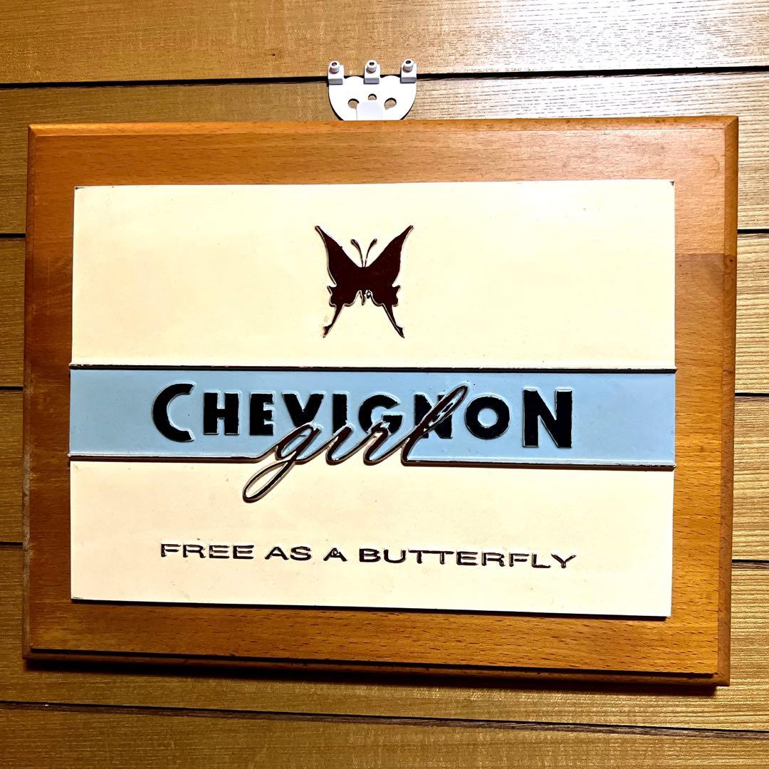 CHEVIGNON girl木製サインボードほか2点