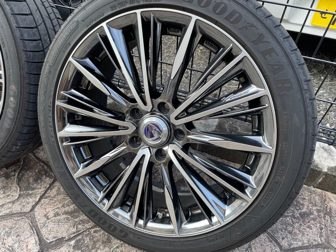 ③ レイズ ベルサス ストラテジーア ヴォウジェ ノア ヴォクシー エスクァイア