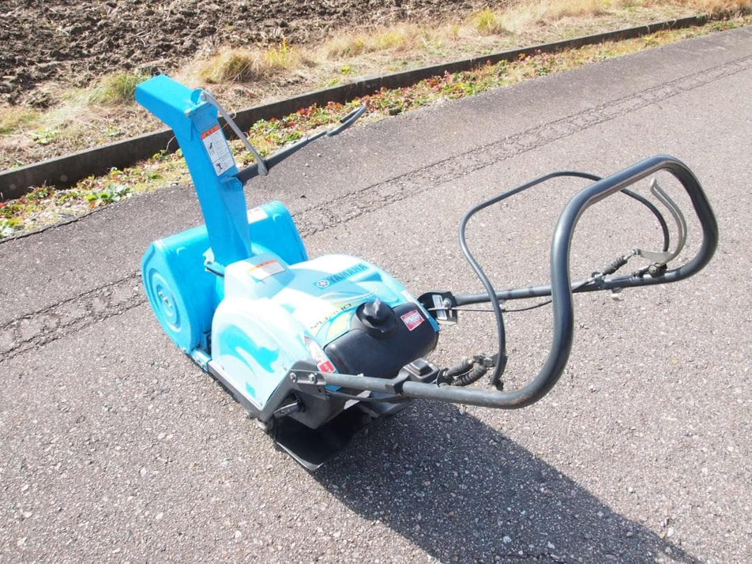 除雪機　ゆっきぃ　YU240　　実動富山、石川、金沢