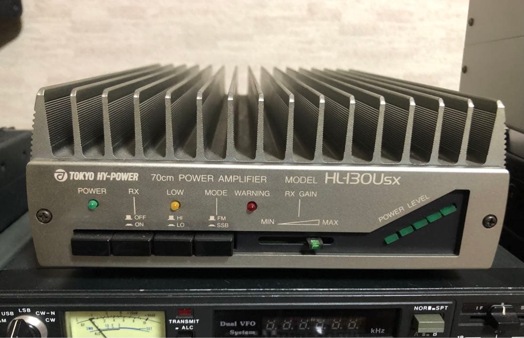 東京ハイパワー HL-130Usx 430MHzパワーアンプ100W