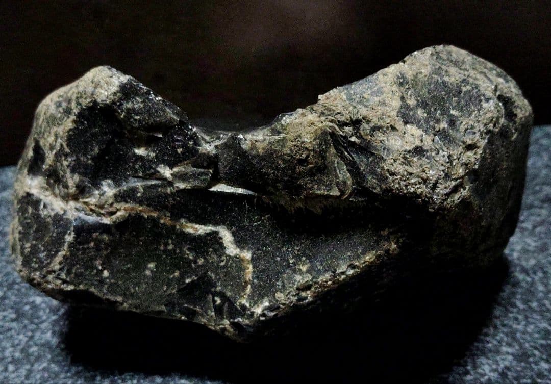 ★黒耀石原石★オブシディアン【星糞峠or和田峠1850ｇ】