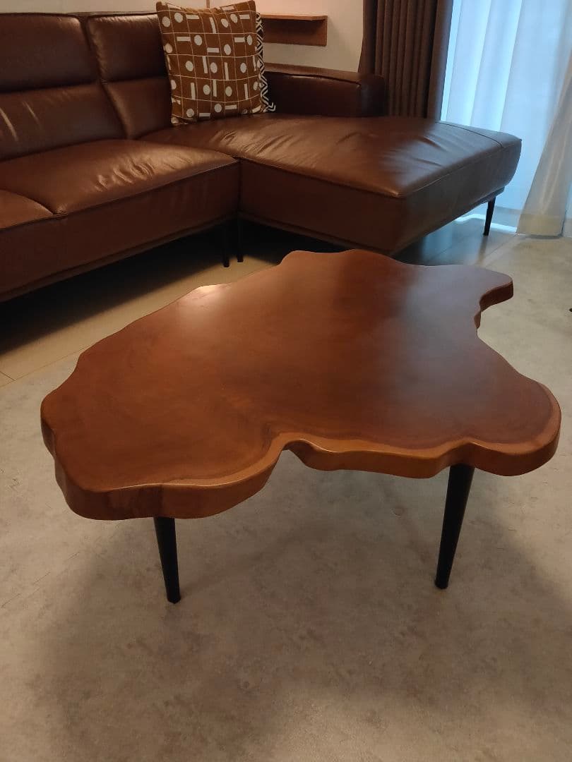 【美品】欅一枚板✕金属黒脚　無垢　木製センターテーブル ブラウン