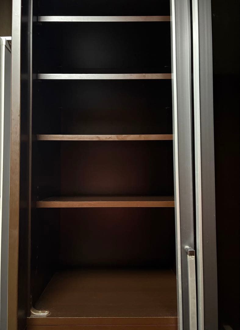 食器棚　　　　pinkさまお取り置き